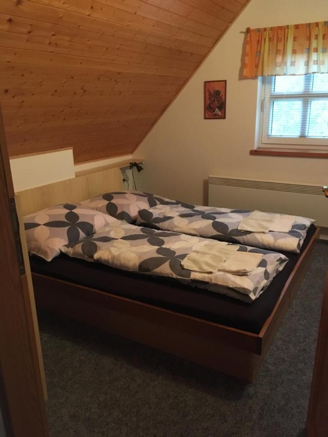 Chata U Lesa Výprachtice Exterior foto